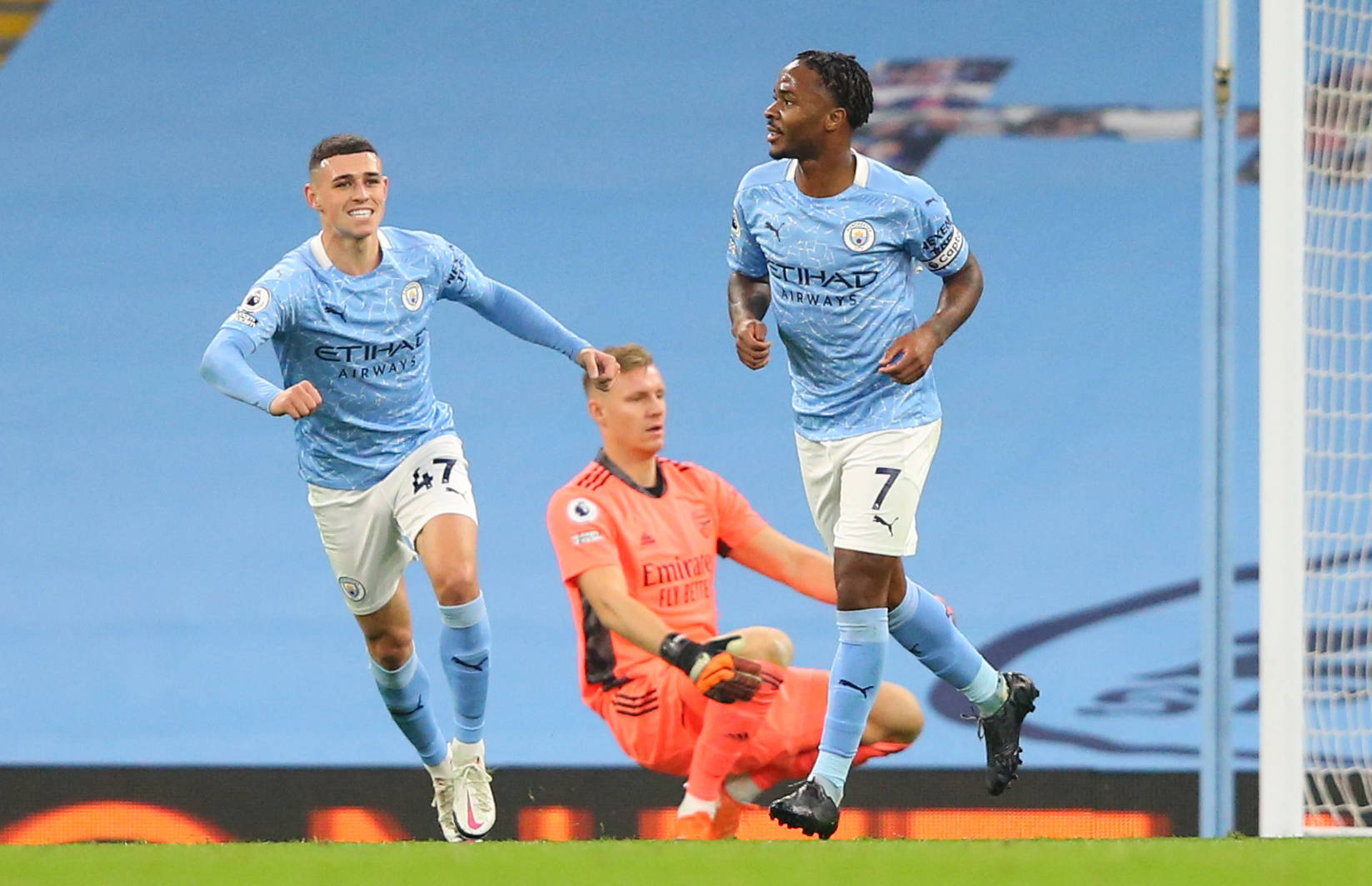 且极具冷静 且极具冷静